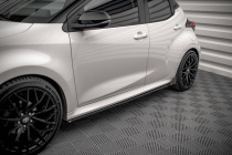 Toyota Yaris Mk4 2019+ Sidoextensions + Splitters V.1 Maxton Design